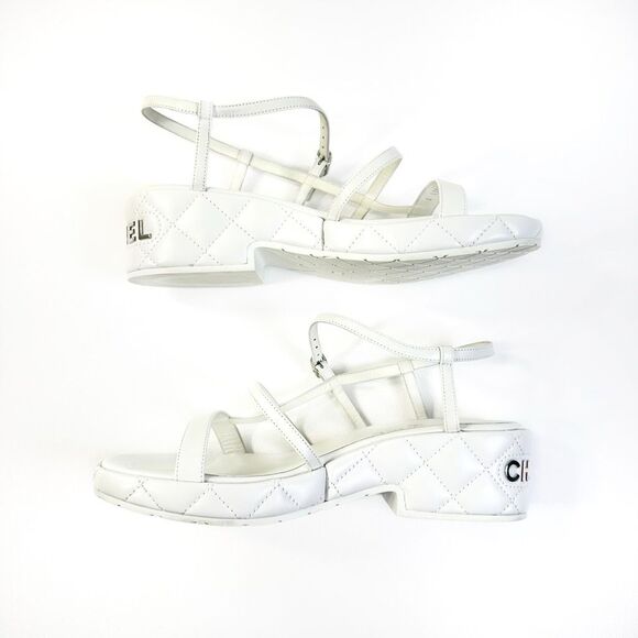 CHANEL 2023 White Quilted Leather Sandal Size 39 Open Toe Slingback Platform - Picture 6 of 15